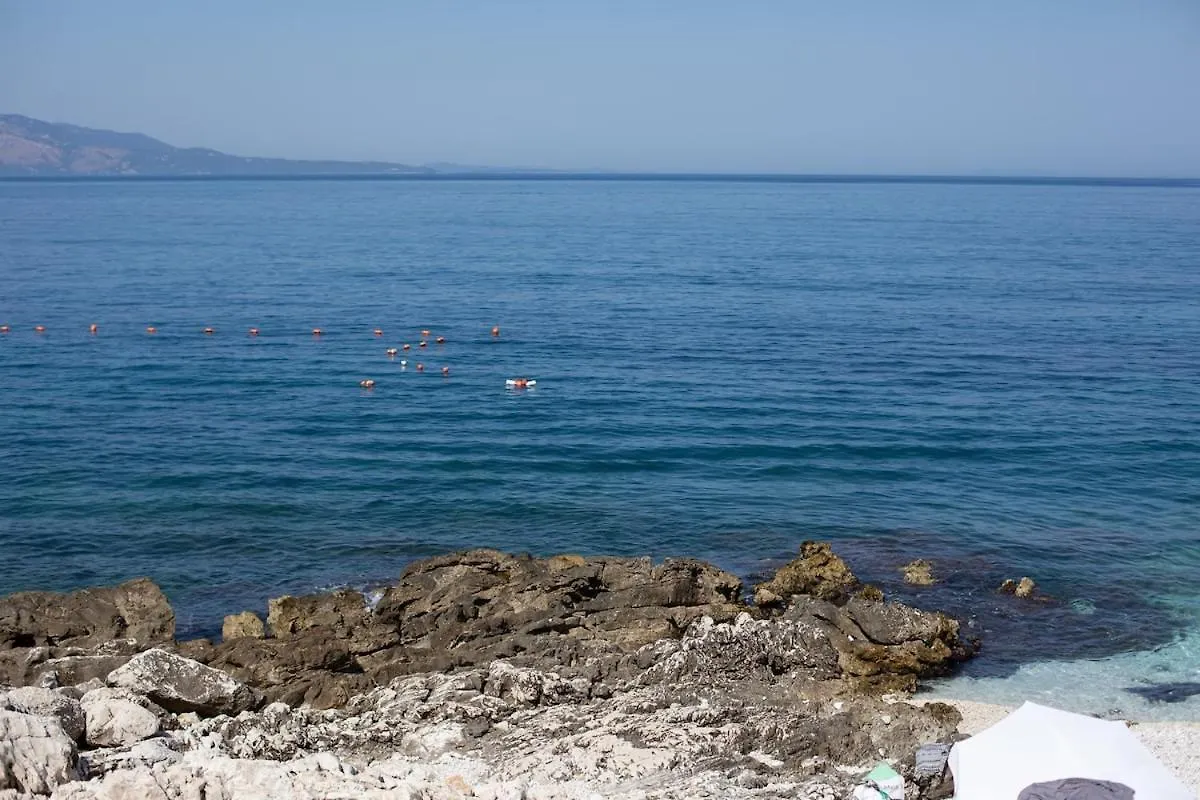 Brand New Apartment Close To The Beach Ap 3 Sarandë アルバニア