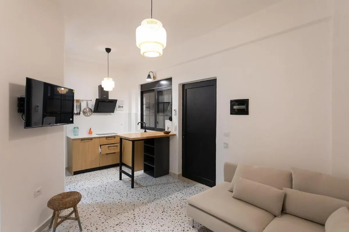 Brand New Apartment Close To The Beach Ap 3 Sarandë 0*,  アルバニア